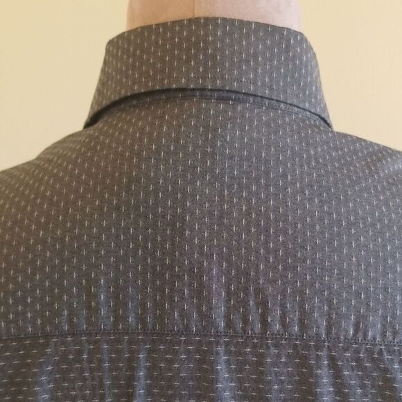 Perry Ellis, Grey Dress Shirt, Medium - Picture 6 of 8